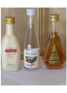 아마레또, 키르쉬체리브랜디, 비스키vsop